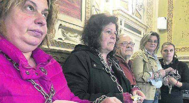 Ospedale di Sant'Agata de' Goti, la protesta torna in Comune