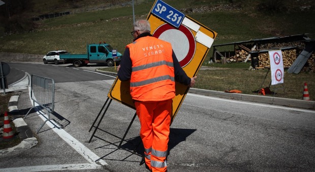 Stradale provinciale 251 Val di Zoldo, fino alla prossima estate vietata a moto e bici