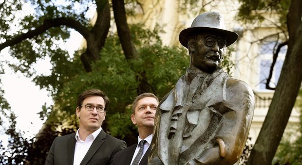 Orban rimuove la statua di Imre Nagy, simbolo della rivolta contro i sovietici