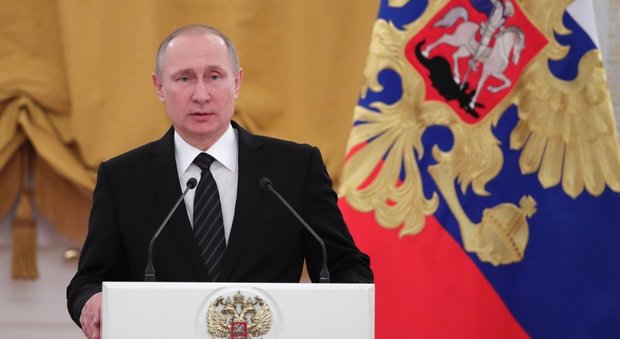 Russia, Putin: non espelliamo diplomatici Usa, buon anno a Obama
