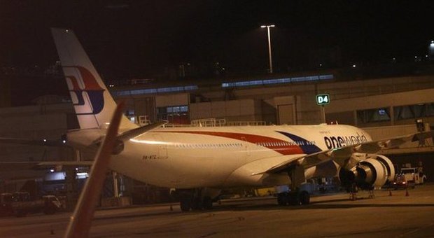 Malaysia Airlines, ancora paura a bordo: ​fiamme e atterraggio d'emergenza in Australia