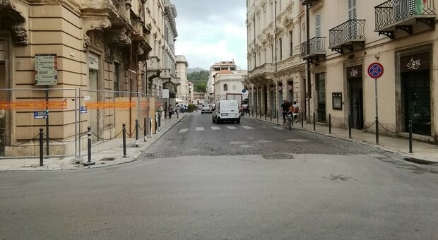 Corso Trieste, riduzione dei transiti con la Ztl notturna in piazza Roma: ecco gli orari