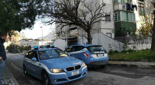 Napoli, Piazza Garibaldi: tenta di rapinare una ragazza, arrestato