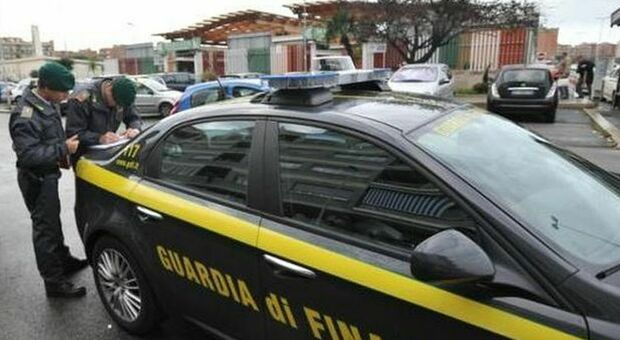 Milano, blitz della Gdf in locali della movida: possibili infiltrazioni della 'ndrangheta. Arrestate 14 persone