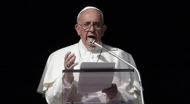 Attacco a Parigi. ​Papa Francesco: «Usare odio e violenza in nome di Dio è una bestemmia»
