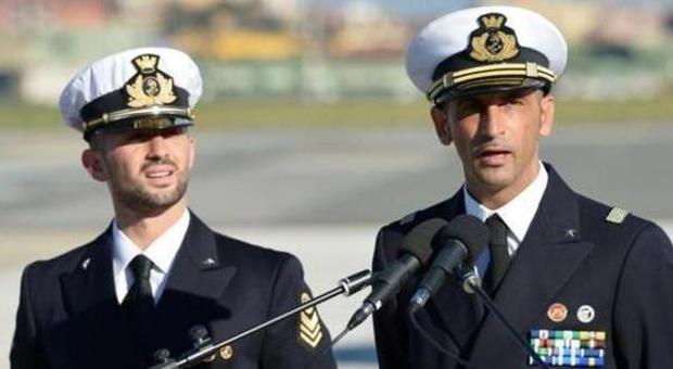 Marò, Latorre è rientrato in Italia: l'aereo è atterrato a Grottaglie