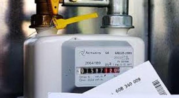 «C'è una fuga di gas nella sua casa» Novantenne derubata da falsi tecnici