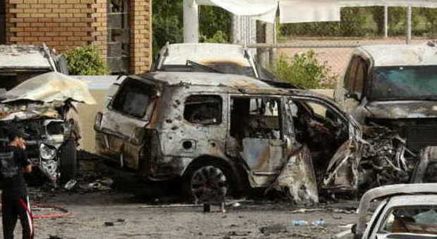 Baghdad, bombe nei quartieri sciiti: ​15 morti tra ristoranti e fermate bus