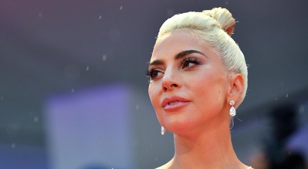 Lady Gaga, il retroscena su A star is born: «La mia migliore amica era appena morta di cancro»