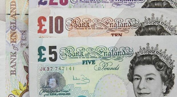 Regno Unito, BOE conferma frenata massa monetaria M4, prestiti e mutui