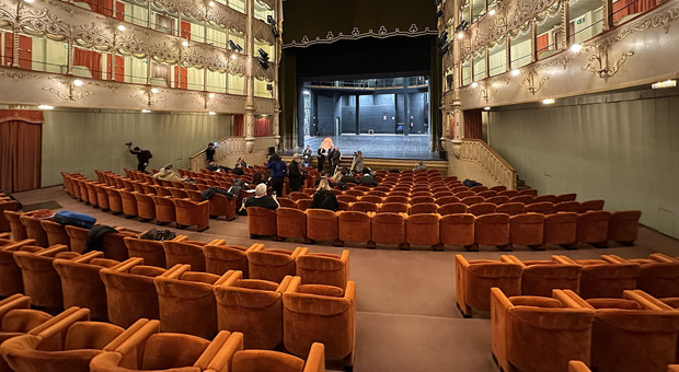 Teatro Goldoni a rischio, Beltotto: «Abbonamenti e biglietti non bastano. Senza spettatori non c'è futuro»