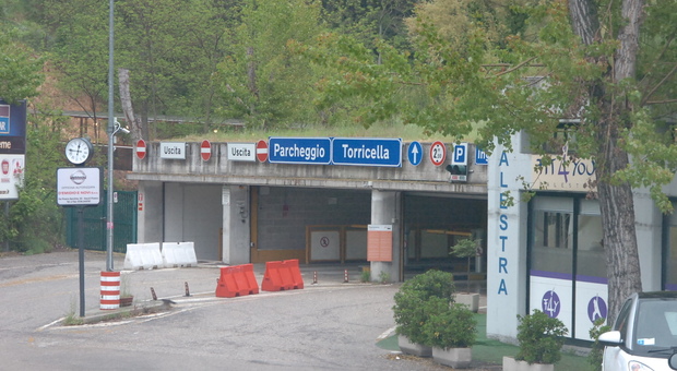 Il parcheggio a porta Torricella ad Ascoli Piceno