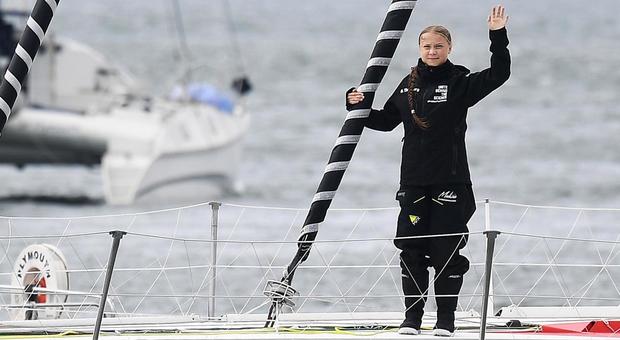 immagine Greta Thumberg in viaggio in barca a vela verso New York