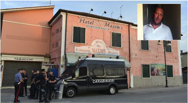 L'hotel Maxim's e il titolare, Sergio Enzini L'hotel Maxim's e il titolare, Sergio Enzini