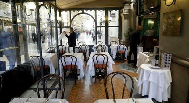 Festa di compleanno clandestina in un ristorante: multe di 400 euro a 40 clienti e due gestori