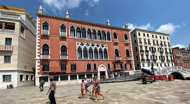 Hotel Danieli a Venezia, da 200 anni in attività: tutto nacque dall'idea di un imprenditore analfabeta