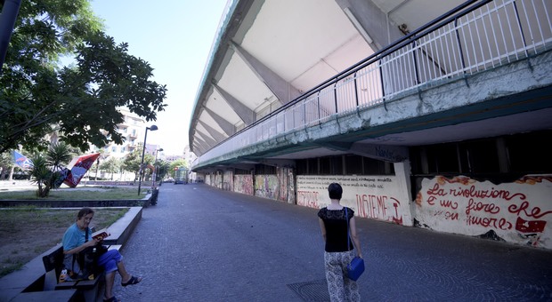 Napoli, l'assessore Borriello riapre lo stadio Collana: «Incontro la Regione»