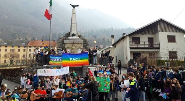 La marcia della pace a Ponte nelle Alpi