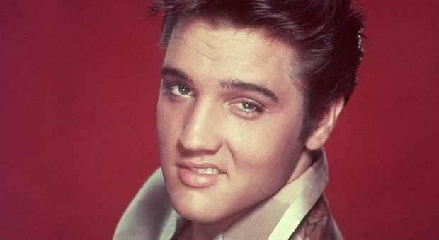 In vendita gli ultimi jet di Elvis Presley: a bordo un​ bagno con rubinetti in oro