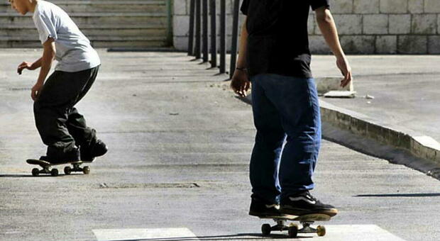 Pisa, ragazzo di 16 anni muore investito da un'auto mentre è sullo skateboard