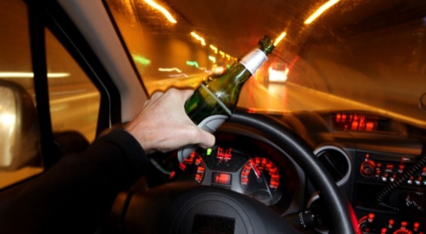 Ubriachi al volante: sette patenti ritirate nel fine settimana