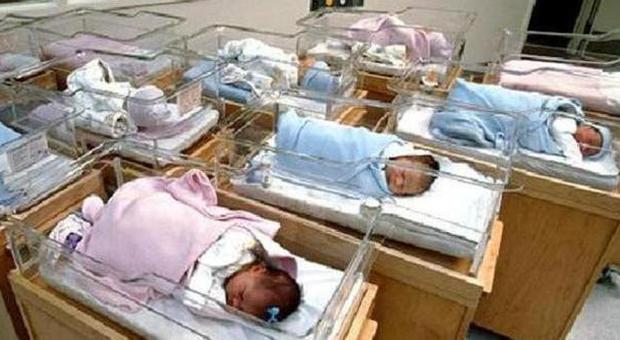 In Italia sempre meno bimbi: “si perdono” 62mila nati ogni anno