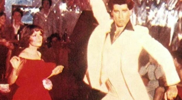 Cinema, è morto Val Bisoglio, il padre di John Travolta nella "Febbre del sabato sera". Aveva 95 anni