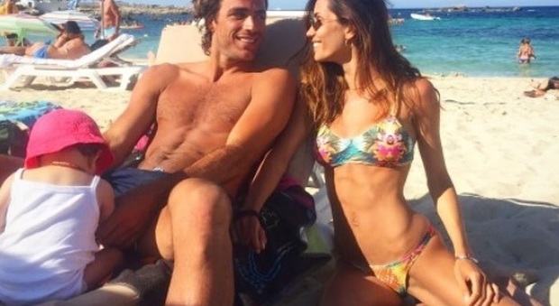 Federica Nargi e Alessandro Matri, genitori super tra vacanze a Formentera, lavoro e... tatuaggi