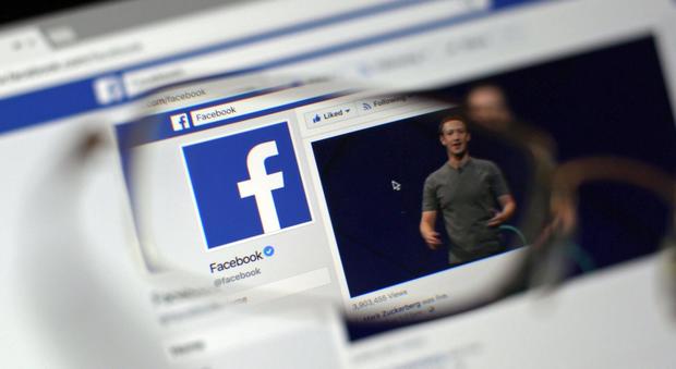 Facebook, nuove misure contro il terrorrismo sul web ma un bug svela l'identità dei moderatori
