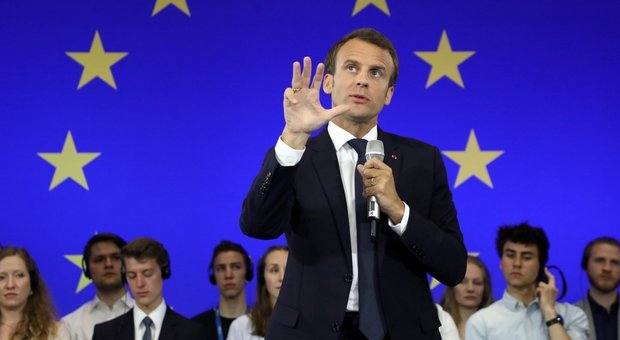 L'Italia replica alle accuse tedesche, Macron chiama Conte: vediamoci
