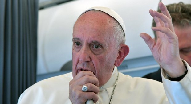 Il Papa: «Con Trump non faccio calcoli politici, ci parleremo»