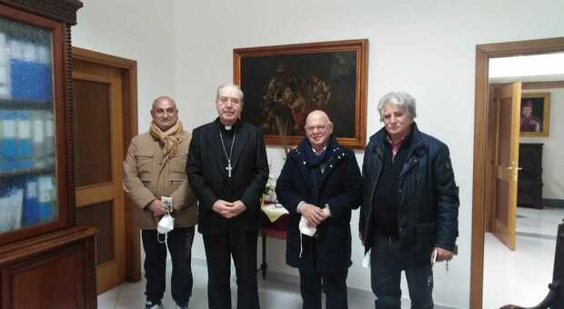 Da sx Stanislao Borriello, l'arcivescovo di Pompei Tommaso Caputo, Rosario Fiorentino e Nino Fiorentino