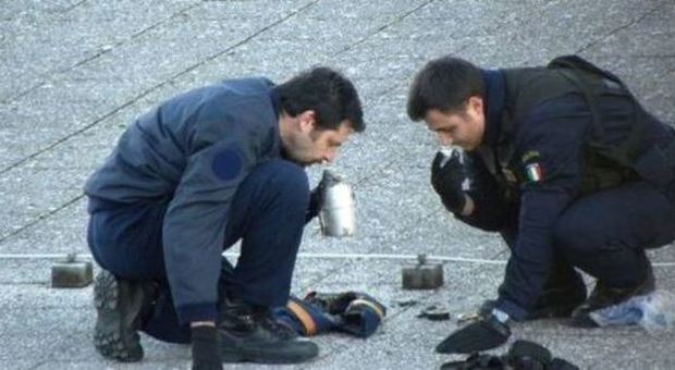Genova, borsa sospetta: scatta l'allarme terrorismo