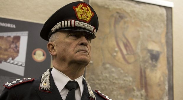 Il comandante generale dell’Arma dei Carabinieri, generale di corpo d’armata Tullio Del Sette