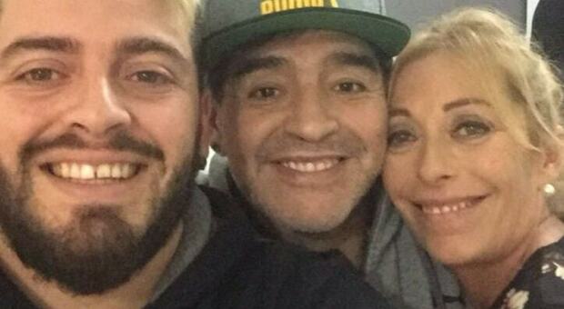 Cristiana Sinagra posta una foto con Diego e Diego jr: «Ti ameremo per sempre»