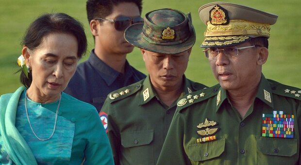 Birmania, Biden «preoccupato» dopo il golpe e l'arresto di Aung San Suu Kyi: «Gli Usa reagiranno»