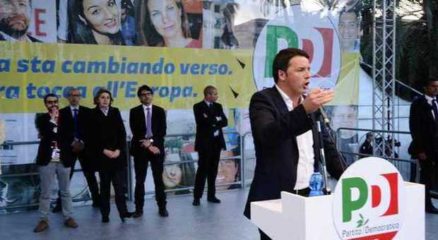 Renzi, il comizio a Roma manda in tilt il Pd Zingaretti: Non mi vogliono? Ho un altro impegno