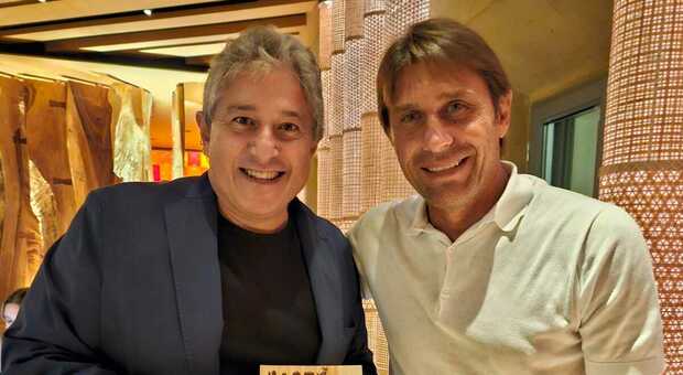 Il professore Antonio Giordano e Antonio Conte in un ristorante di Roma