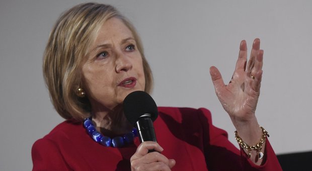 Hillary Clinton choc: «Fra i democratici c'è una candidata dei russi»
