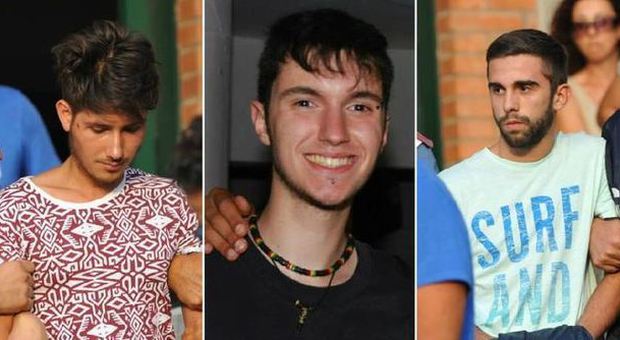 Diciassettenne sgozzato, il padre dell'assassino: «Chiedo scusa a tutti gli italiani»