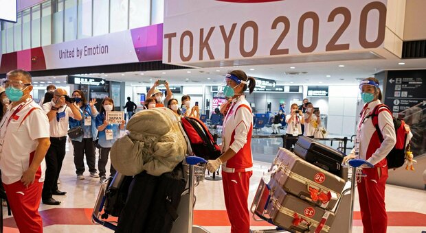 Tokyo, ancora atleti positivi: sale l'allerta per i Giochi
