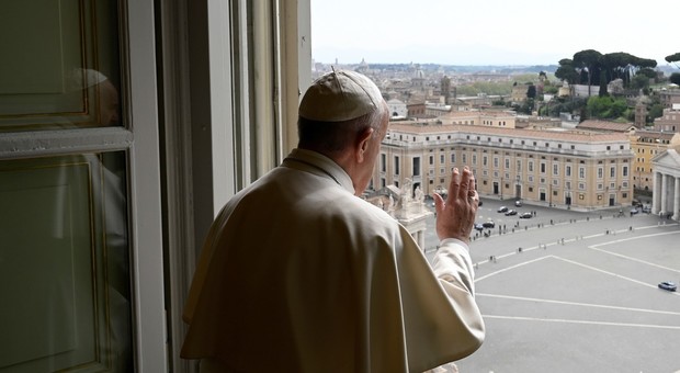 Il Papa dona un milione a Roma: "Creato un fondo per aiutare chi è stato più colpito dall'emergenza Covid"