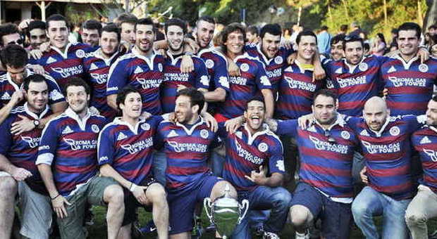 La squadra dell'Unione Rugby Capitolina promossa in Eccellenza