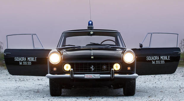La Ferrari 250 GTE della Polizia