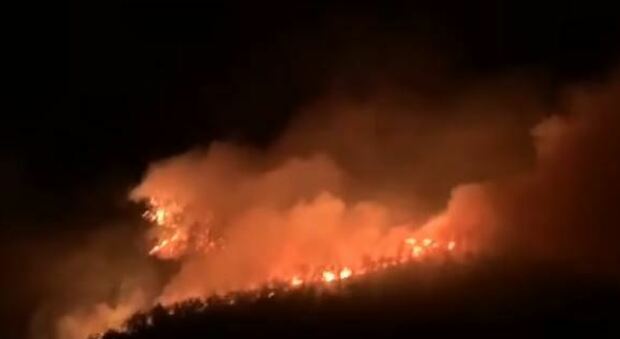 L'incendio a Monte Cerignone