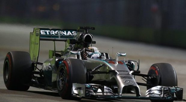 Gp Singapore: nelle libere miglior tempo di Hamilton, Alonso 5°, Raikkonen è 7°