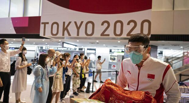 Tokyo2020, tre atleti positivi al Covid: «Due nel villaggio olimpico, entrambi dello stesso paese»