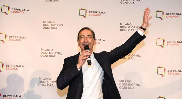 Milano, la gioia di Sala: "Ora al lavoro per realizzare i programmi"