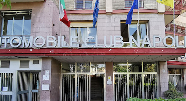 Automobile club Napoli