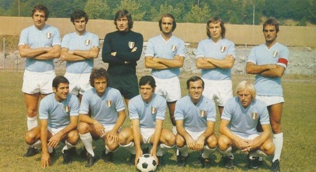 I giocatori della Lazio nel giorno dello scudetto, il 12 maggio del 1974 (foto laziowiki.org)